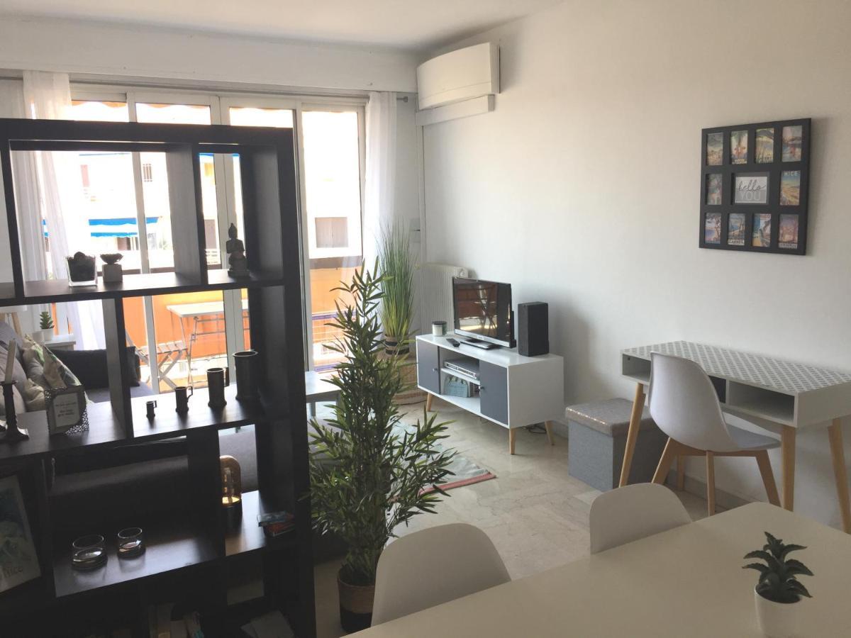 Chez Marie&Julien, 2 pièces 44m2, parking sous conditions Antibes Esterno foto